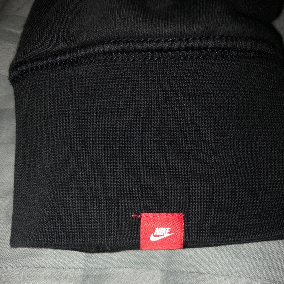 Black Nike Hoodie with white embroiderment - Picture 4 of 4